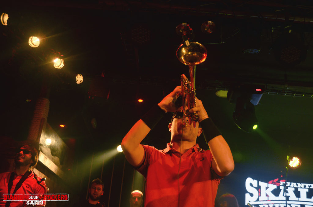 JUANTXO SKALARI & LA RUDE BAND EN MADRID